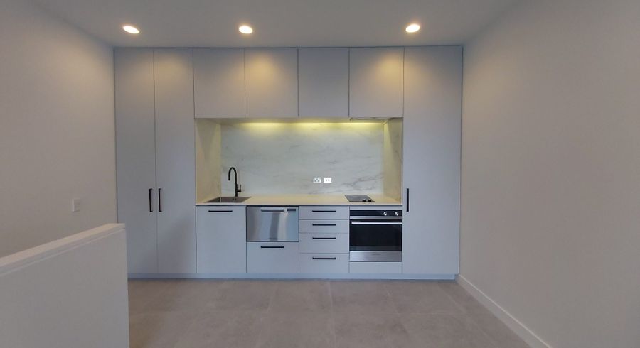  at 18Q Fisher Point Drive, Freemans Bay, Auckland City, Auckland