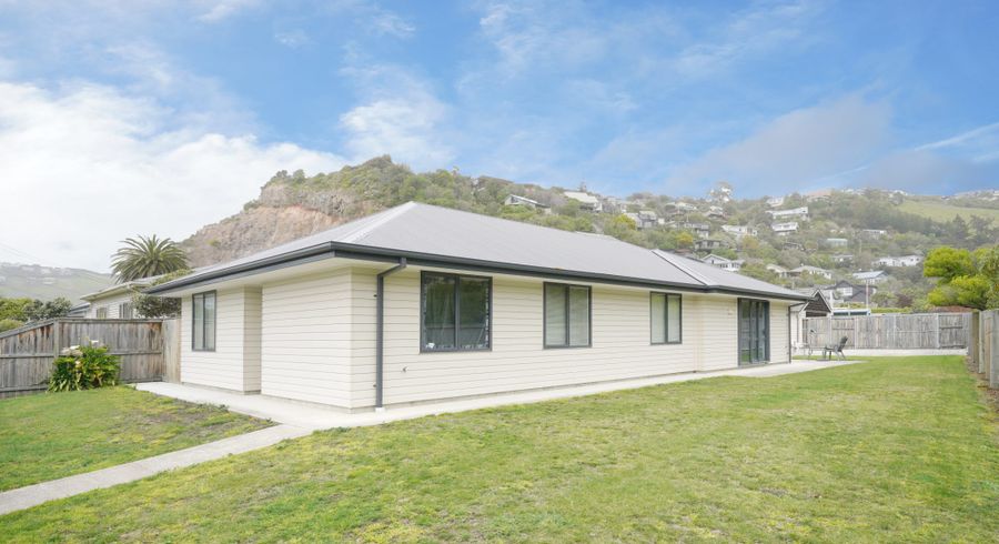  at 12 Nayland Street, Sumner, Christchurch City, Canterbury