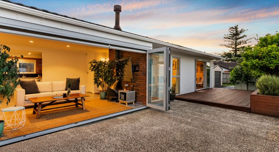  at 55 Matipo Road, Te Atatu Peninsula, Waitakere City, Auckland