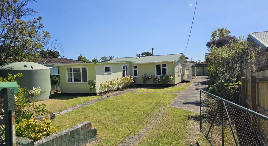  at 169 Kahukura Avenue, Waitarere Beach, Horowhenua, Manawatu / Whanganui
