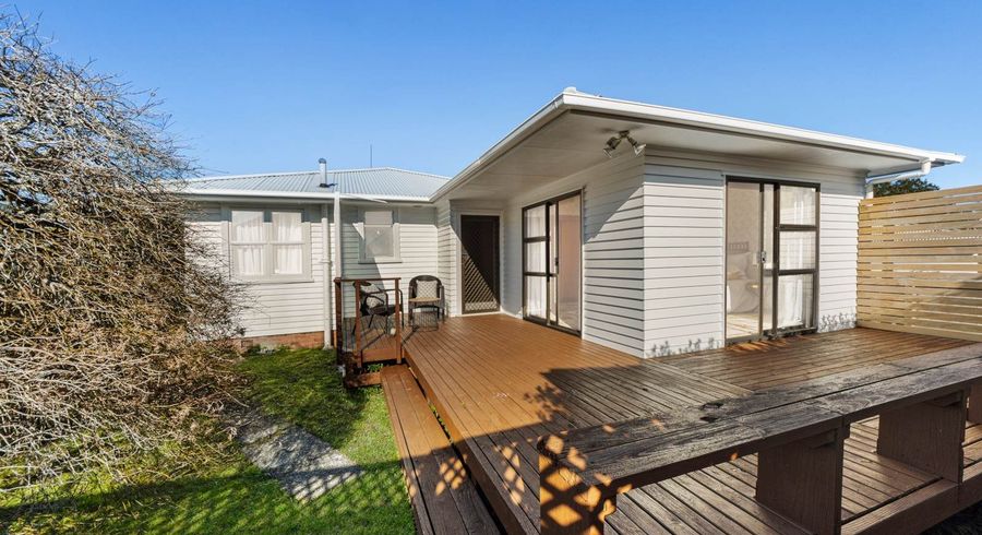  at 11 Chilcott Road, Henderson, Waitakere City, Auckland