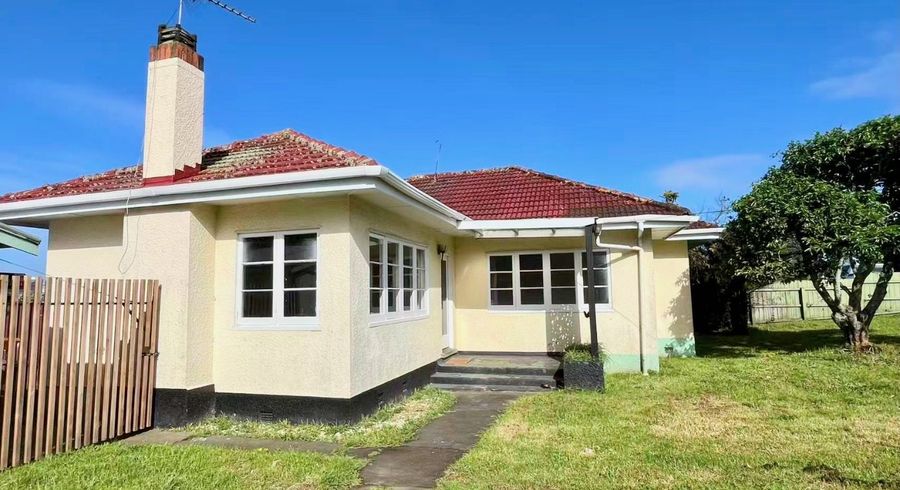  at 33 Dunnotar Road, Papatoetoe, Manukau City, Auckland