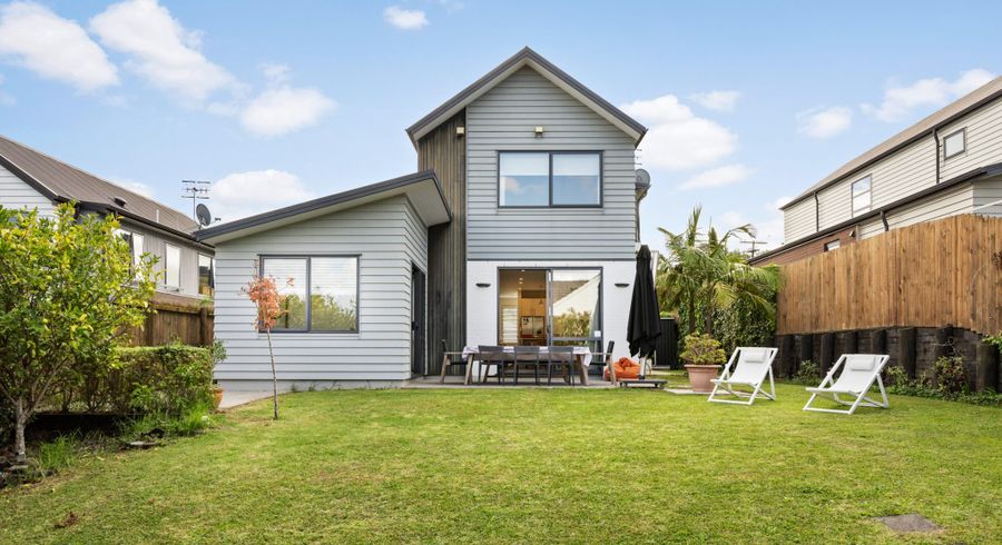  at 11B Castledine Crescent, Glen Innes, Auckland City, Auckland