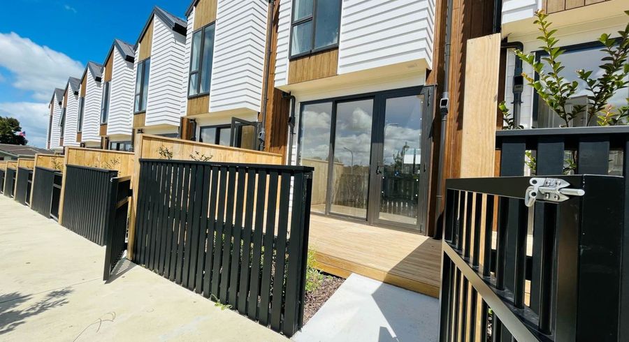  at 3/31 Mahalo Avenue, Manukau, Manukau City, Auckland