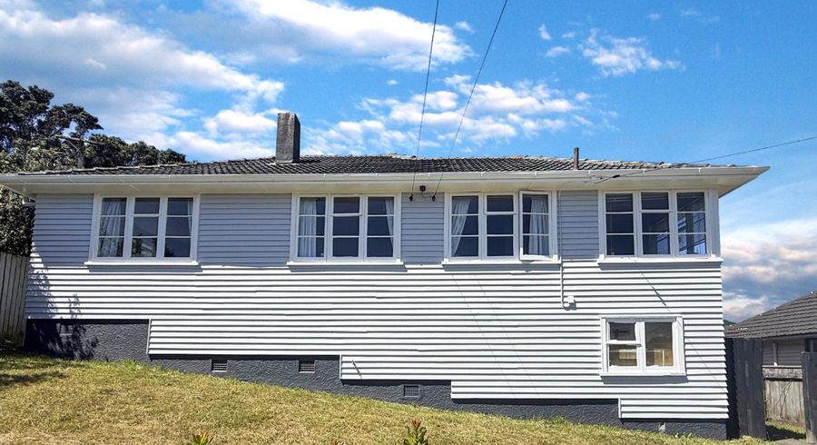  at 13 Dorset Grove, Cannons Creek, Porirua, Wellington