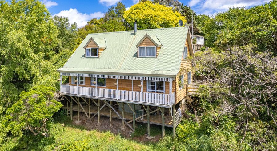  at 10 D'arcy Road, Bastia Hill, Whanganui, Manawatu / Whanganui