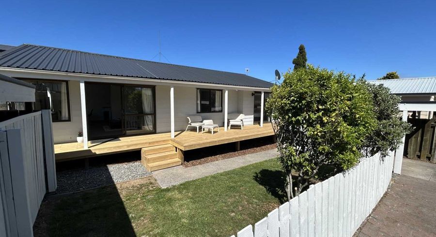 at 6/1551 Great North Road, Waterview, Auckland