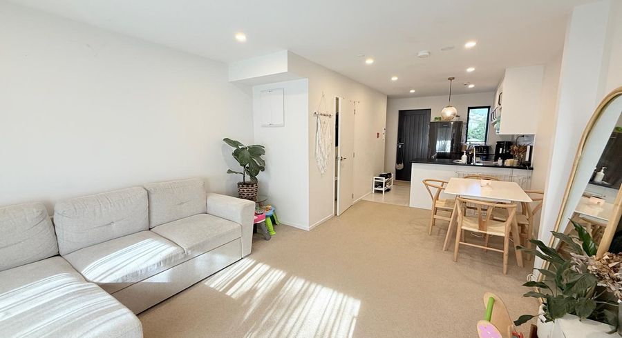  at 25/18 Hewlett Rd, Massey, Waitakere City, Auckland