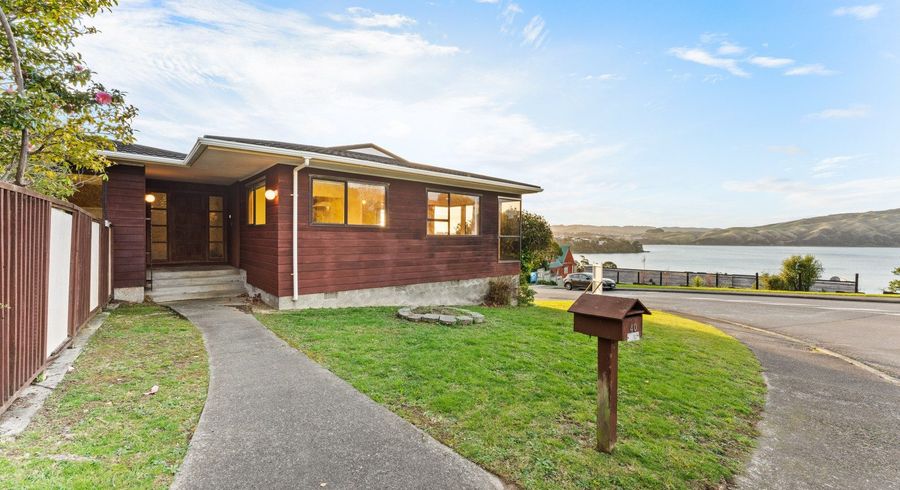 at 40 Bosun Terrace, Whitby, Porirua