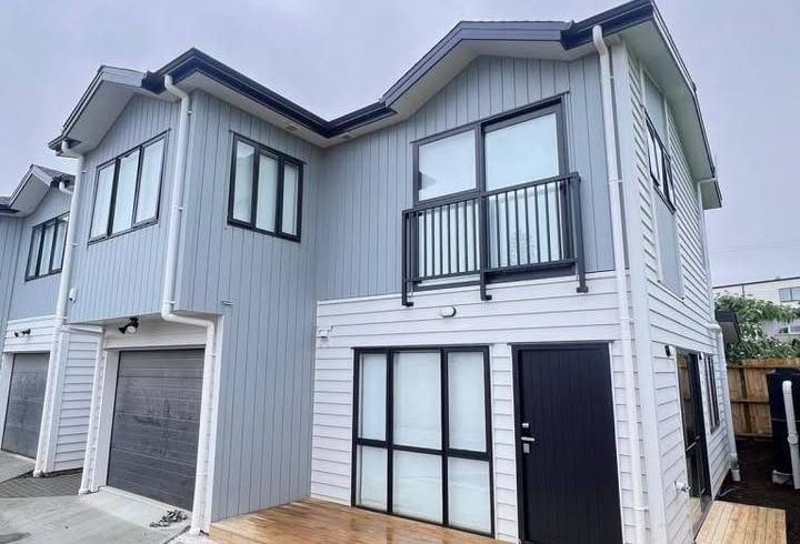  at 14D Gray Avenue, Mangere East, Manukau City, Auckland