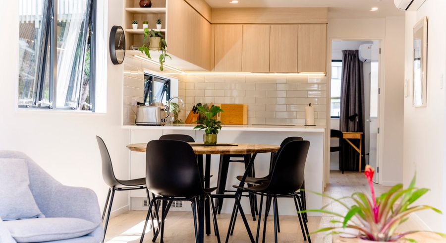  at Room 2/7/872 Mount Eden Road, Three Kings, Auckland City, Auckland