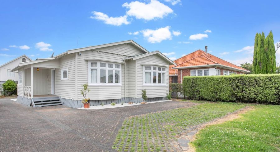  at 1/14 Somerset Road, Mount Roskill, Auckland