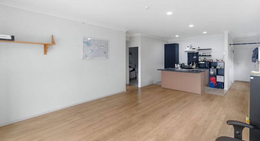  at 121/3 Morningside Drive, Morningside, Auckland City, Auckland