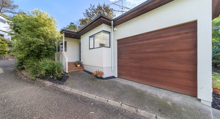  at 31A Greenvalley Rise, Glenfield, Auckland