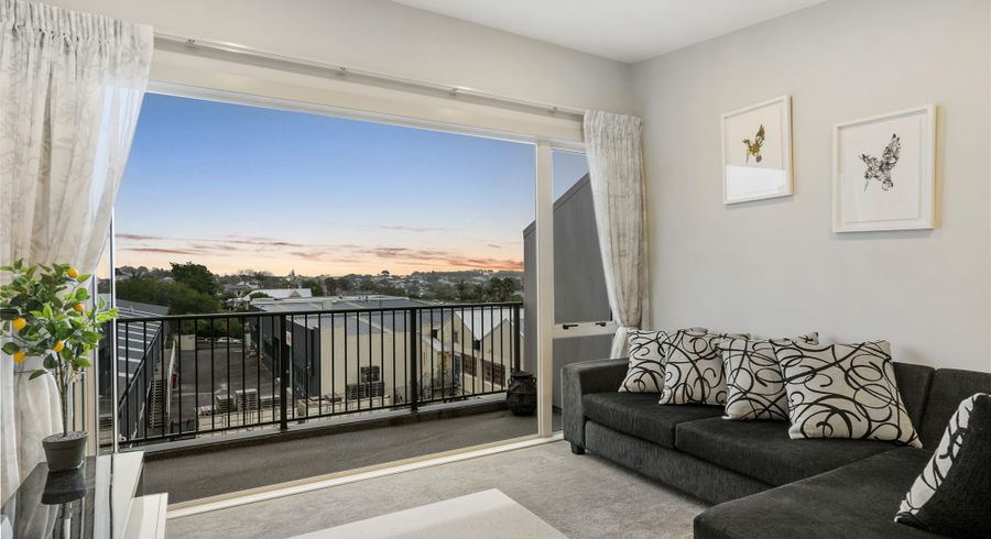  at 7/26 Crummer Road, Grey Lynn, Auckland