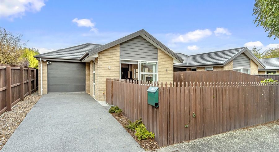  at 4 Risby Place, Burnside, Christchurch