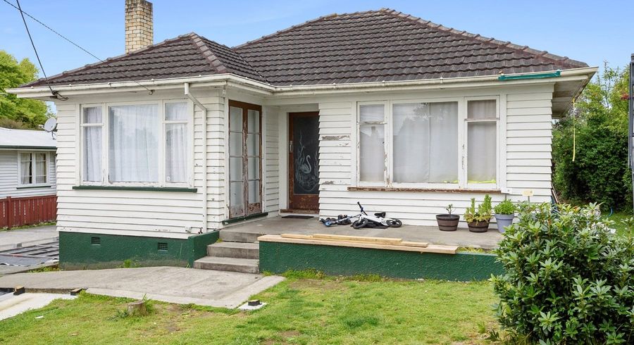  at 32 Morrinsville Road, Hillcrest, Hamilton