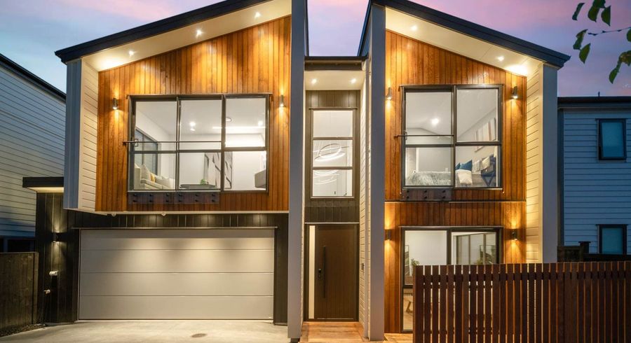  at 10 Sager Midgley Road, Hobsonville, Waitakere City, Auckland