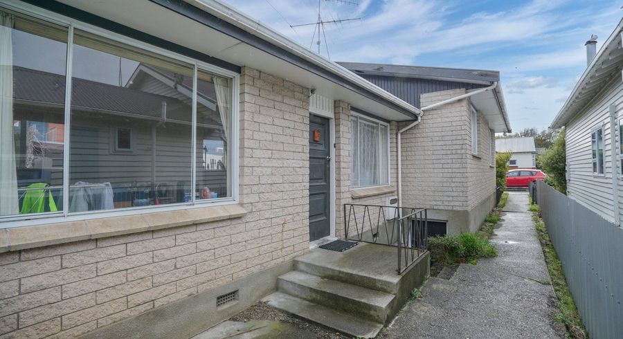  at 71 Lowe Street, Avenal, Invercargill