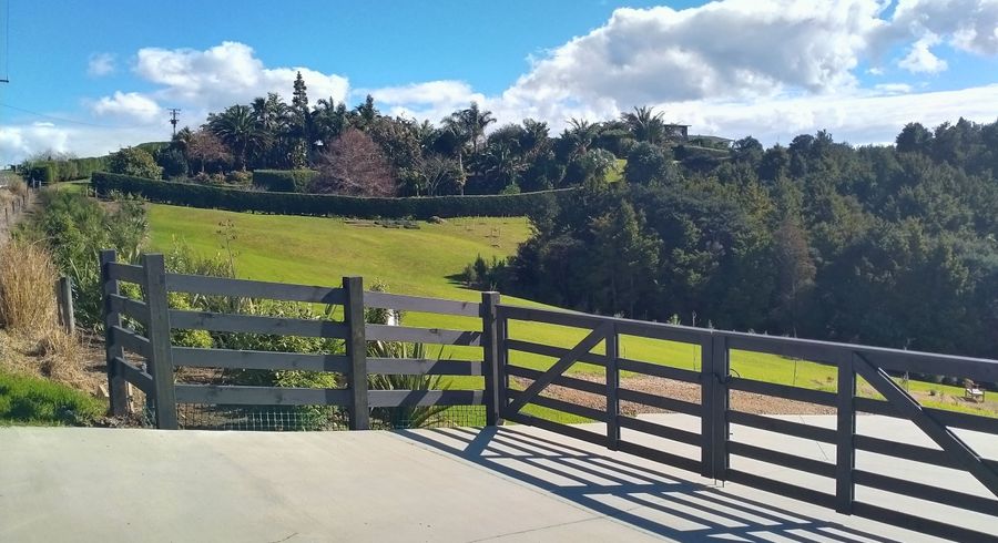  at 1047 Kaiwaka-Mangawhai Road, Mangawhai