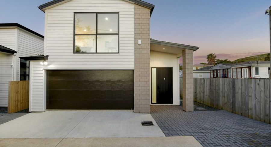  at 52A Taylor Road, Mangere Bridge, Manukau City, Auckland