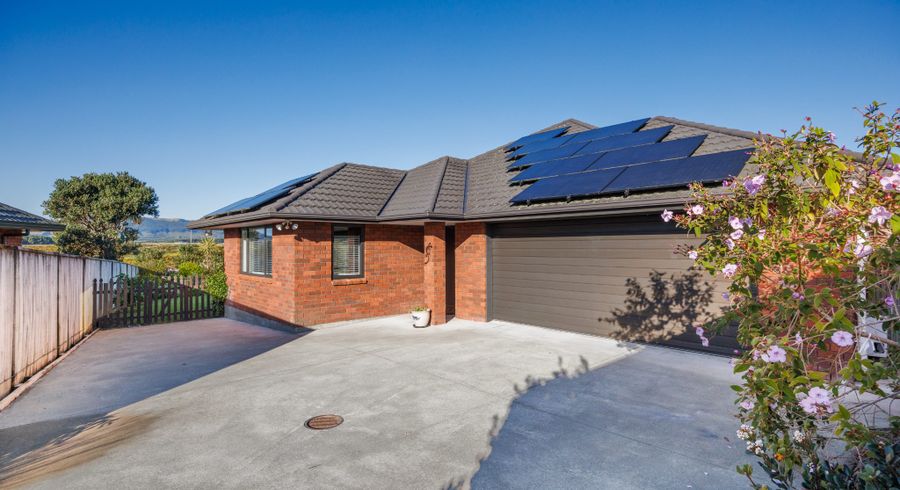  at 12 Ron Place, Fitzherbert, Palmerston North, Manawatu / Whanganui