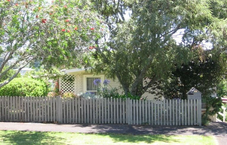  at 64 Dundee Place, Blockhouse Bay, Auckland City, Auckland