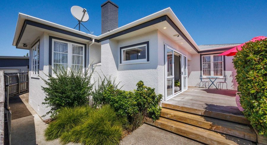  at 30 Aberdeen Avenue, Takaro, Palmerston North, Manawatu / Whanganui