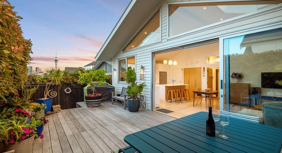  at 4 Russell Street, Freemans Bay, Auckland City, Auckland