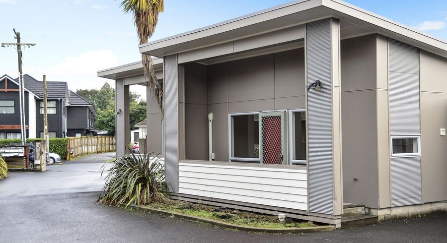  at 16B Dowding Street, Melville, Hamilton