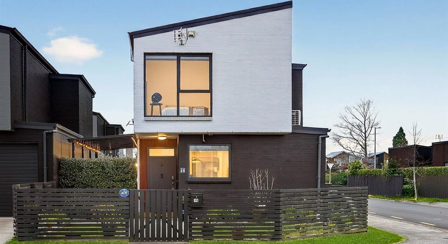  at 15 Te Aparangi Road, Papakura, Papakura, Auckland