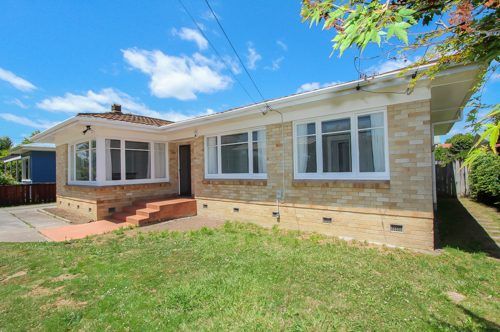  at 18 Oxford Street, Fairfield, Hamilton, Waikato