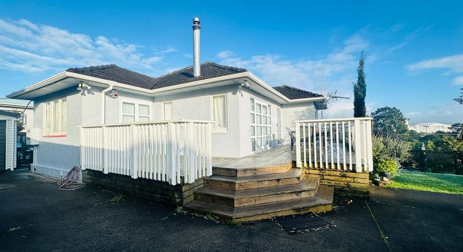 at 1/23 View Road, Henderson, Waitakere City, Auckland