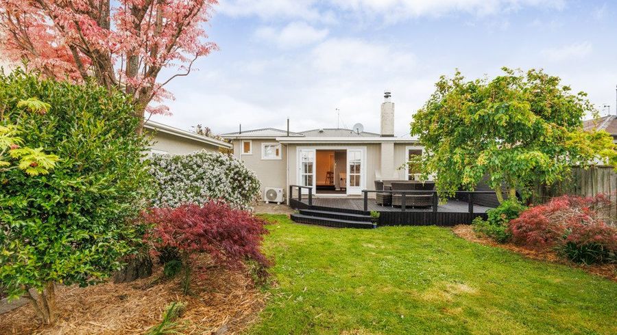  at 7 Stirling Crescent, Hokowhitu, Palmerston North, Manawatu / Whanganui