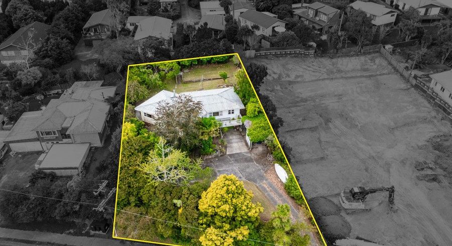  at 33 Routley Drive, Glen Eden, Waitakere City, Auckland