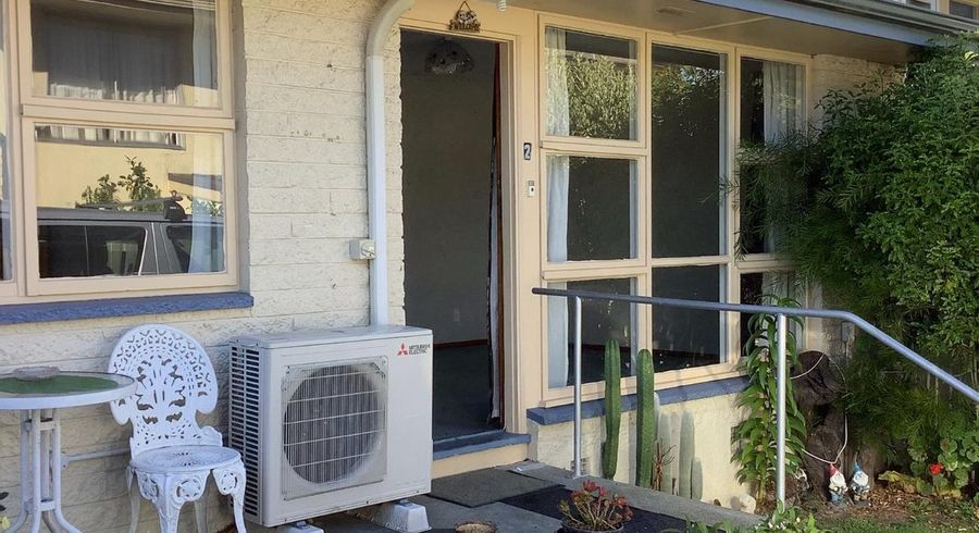  at 2/355 Worcester Street, Linwood, Christchurch City, Canterbury