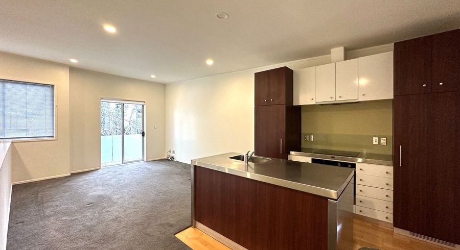 at 9/26 Mary Street, Mount Eden, Auckland