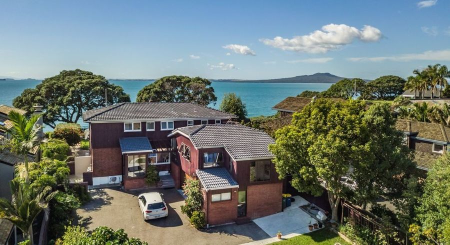  at 18 Red Bluff Rise, Campbells Bay, North Shore City, Auckland