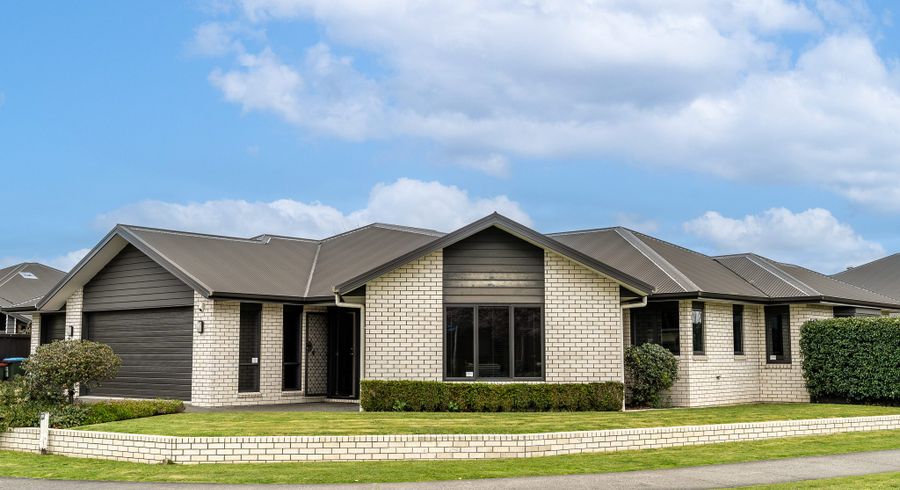  at 2 Mosslea Court, Rototuna North, Hamilton