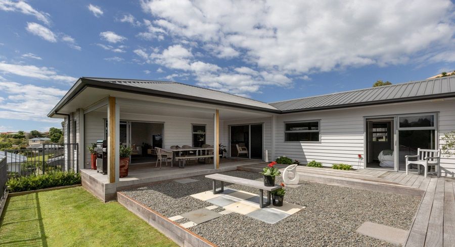  at 111 Oteki Park Drive, Welcome Bay, Tauranga, Bay Of Plenty