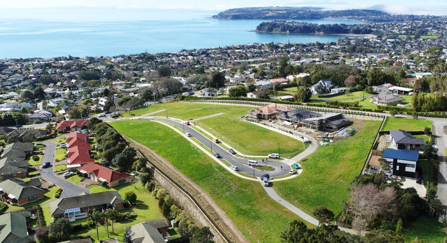  at 4 Anehaha Place, Stanmore Bay, Rodney, Auckland