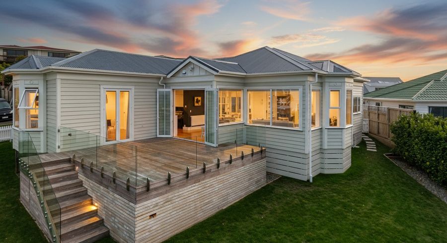  at 6 Sunhaven Drive, Newlands, Wellington, Wellington