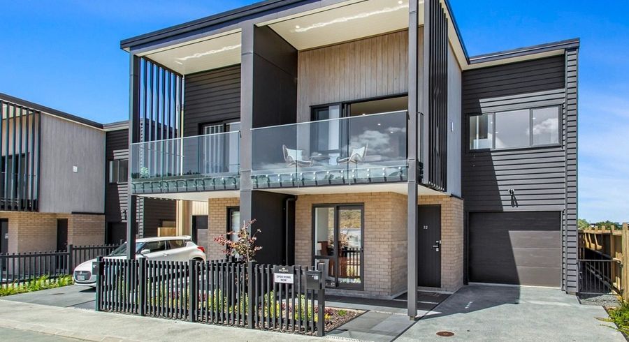  at 18 Monstedt Terrace, Windsor Park, Auckland