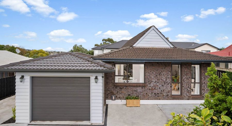  at 49 Sandspit Road, Cockle Bay, Auckland