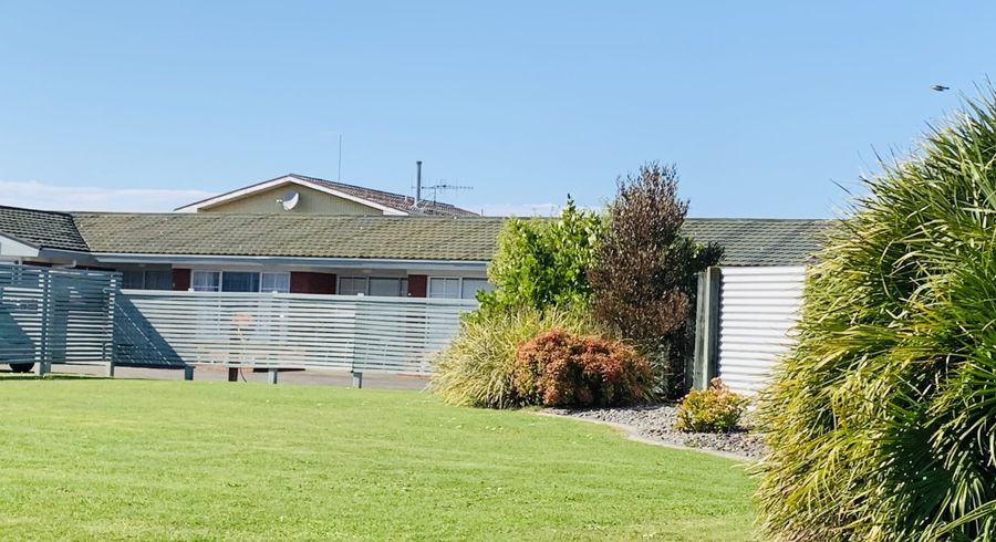  at 2/376 Kennedy Road, Pirimai, Napier