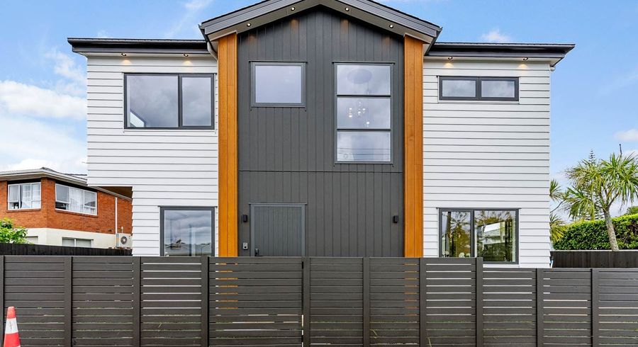  at Lot 1/118 Chivalry Road, Glenfield, North Shore City, Auckland