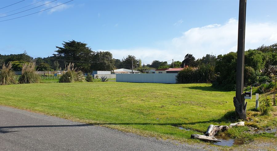  at 7 Pariri Street, Hokio Beach