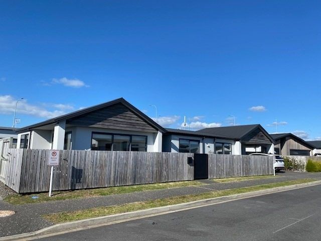  at 76 Franks Way, Papamoa, Tauranga, Bay Of Plenty
