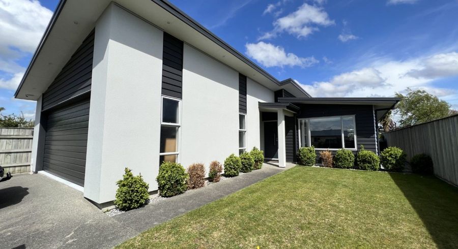  at 30 Peter Hall Drive, Kelvin Grove, Palmerston North, Manawatu / Whanganui