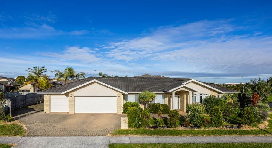  at 15 Bronwylian Drive, Flat Bush, Manukau City, Auckland